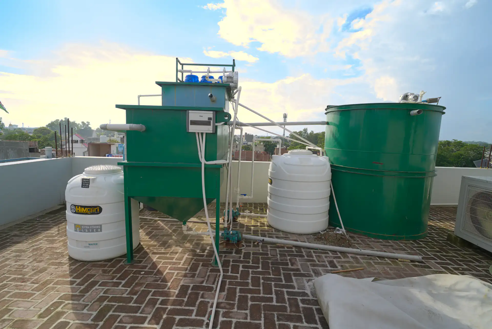 Water Tank — Roof
